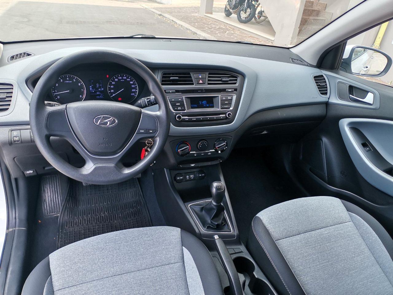 Hyundai i20 5 Porte i20 5p 1.2 Classic 84cv