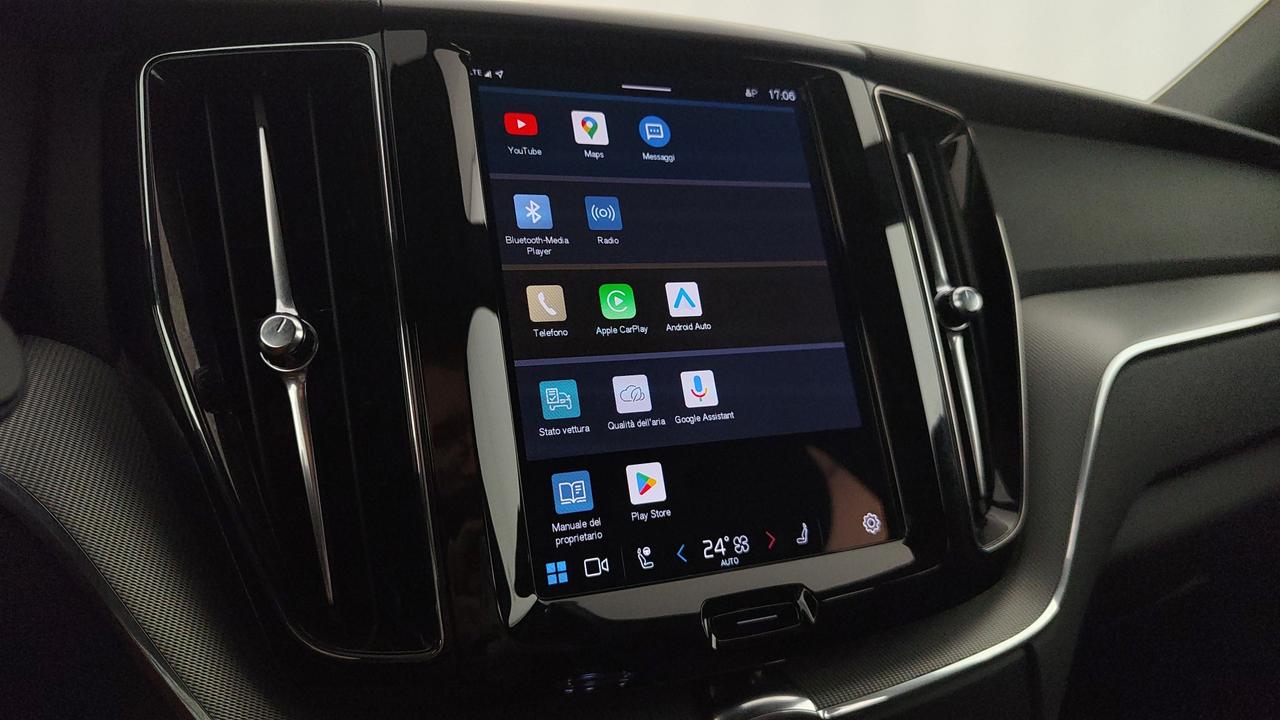 VOLVO XC60 2.0 b5 Plus Dark awd auto