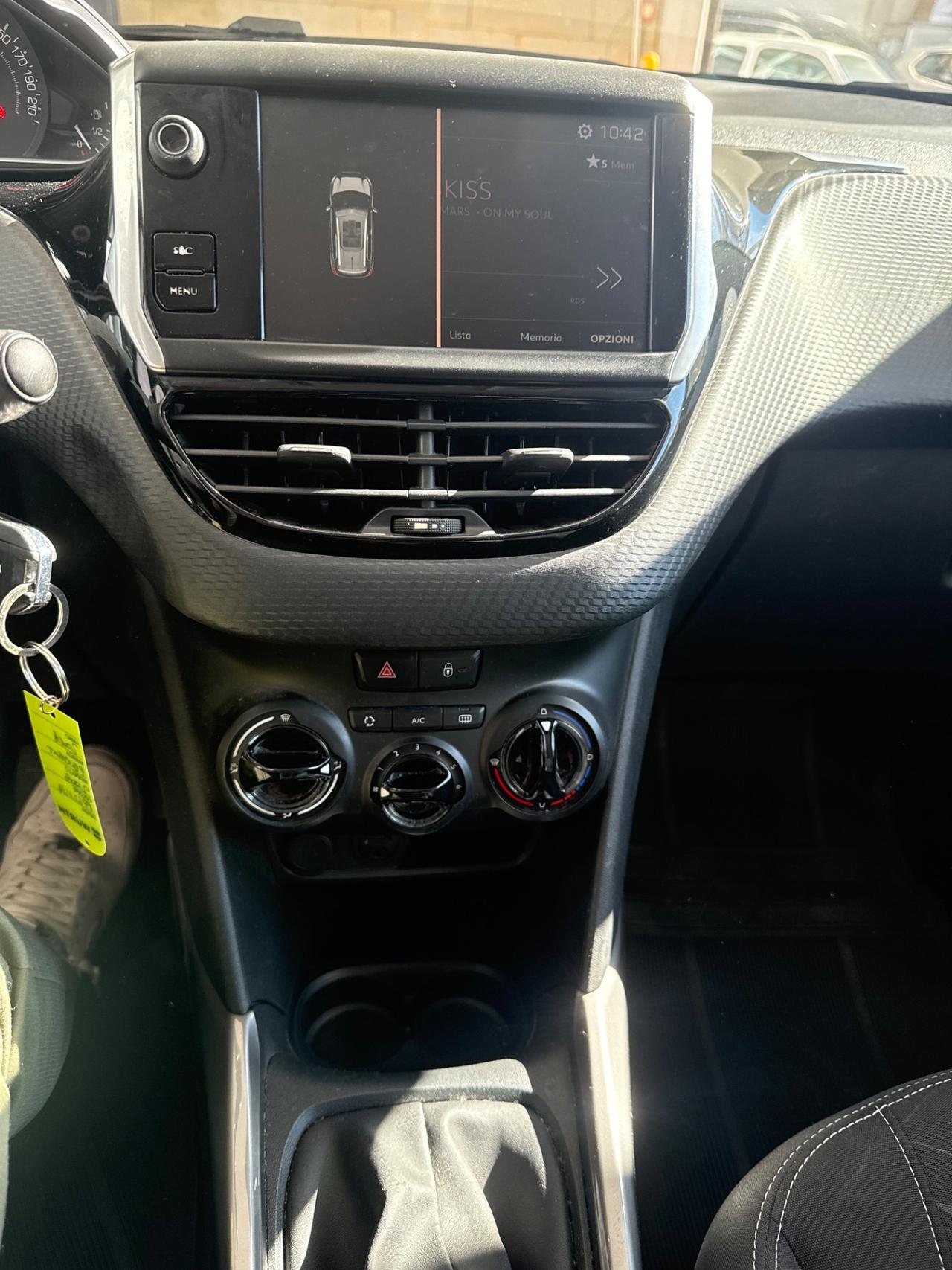 Peugeot 2008 PureTech 82 Allure Ok Neopatentati
