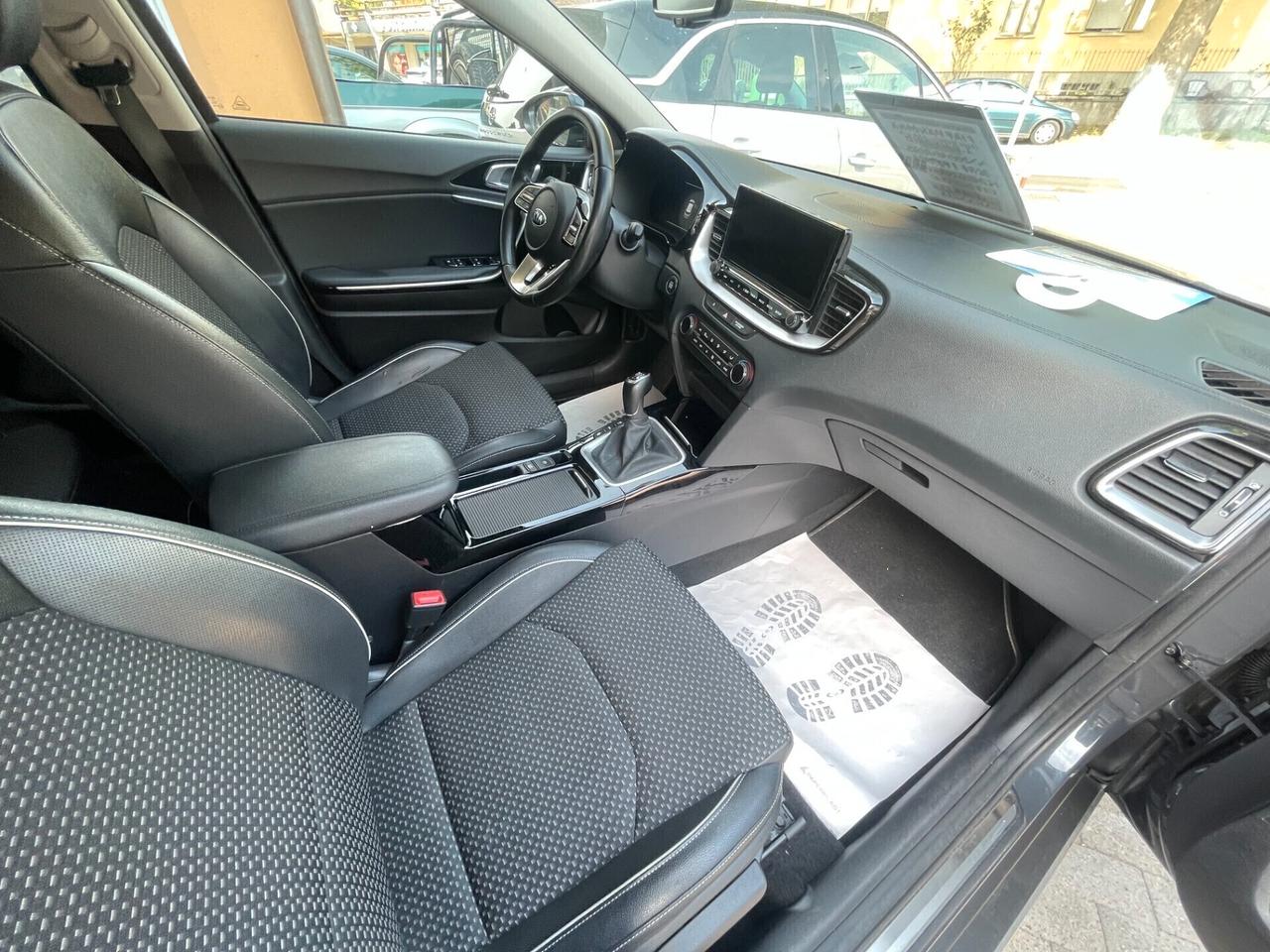 Kia XCeed 1.6 CRDi 136 CV MHEV iMT High Tech