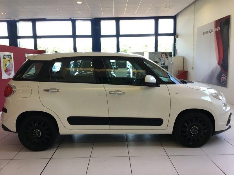 FIAT 500L 1.3 Multijet 95 CV Mirror