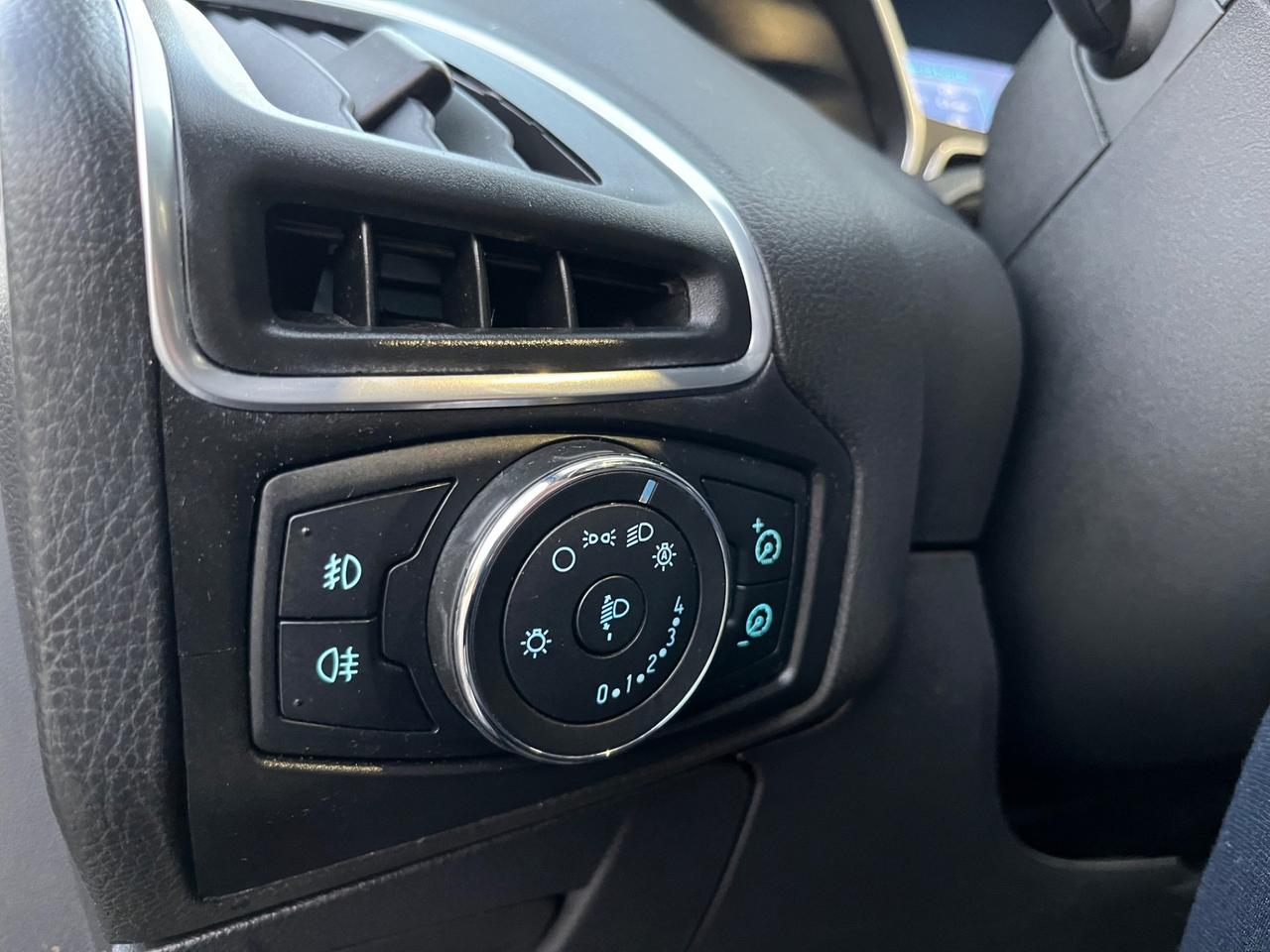Ford Focus 2.0 TDCi 163 CV AUTOMATICA Powershift Titanium