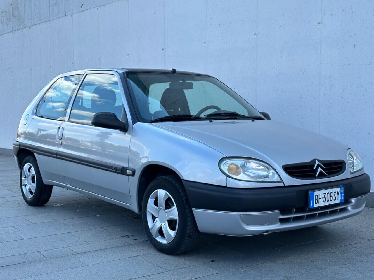 Citroen SAXO 1.1i cat 3 porte SX Neopatentati