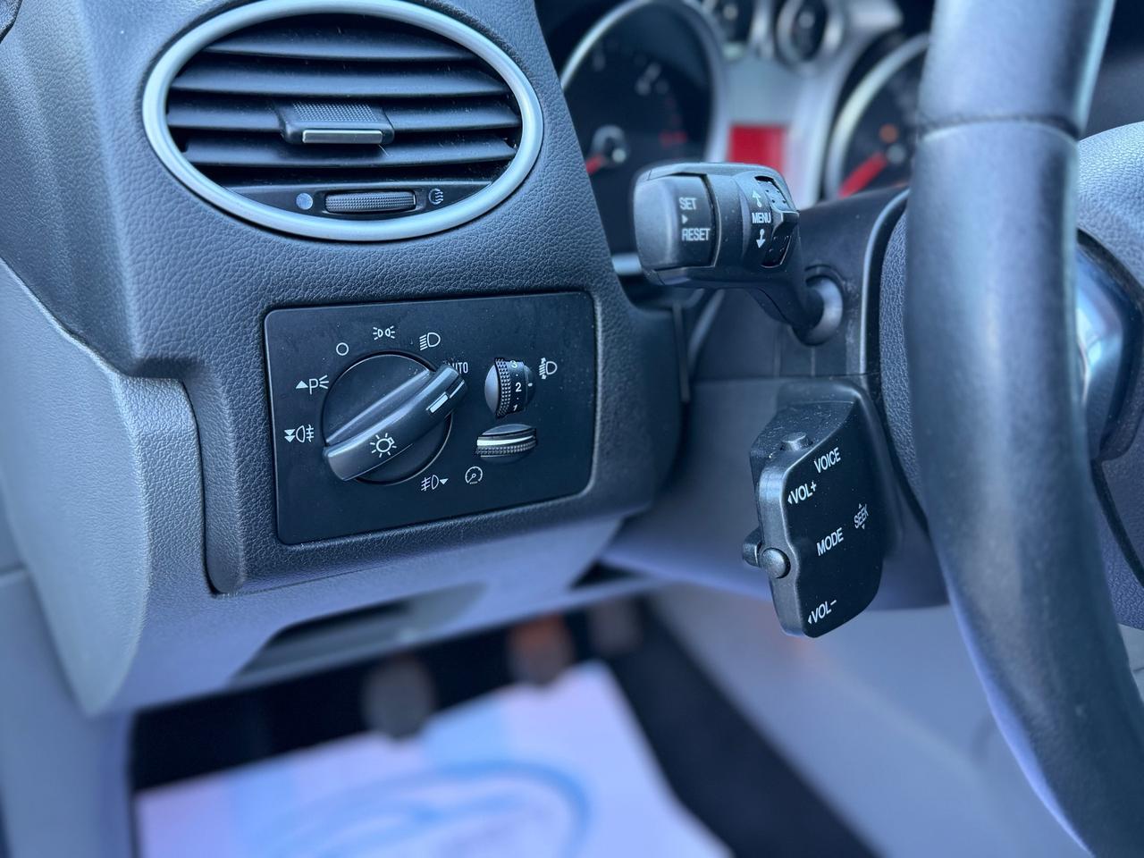 Ford Focus 1.6 TDCi TITANUIM NEOPATENTATI OK