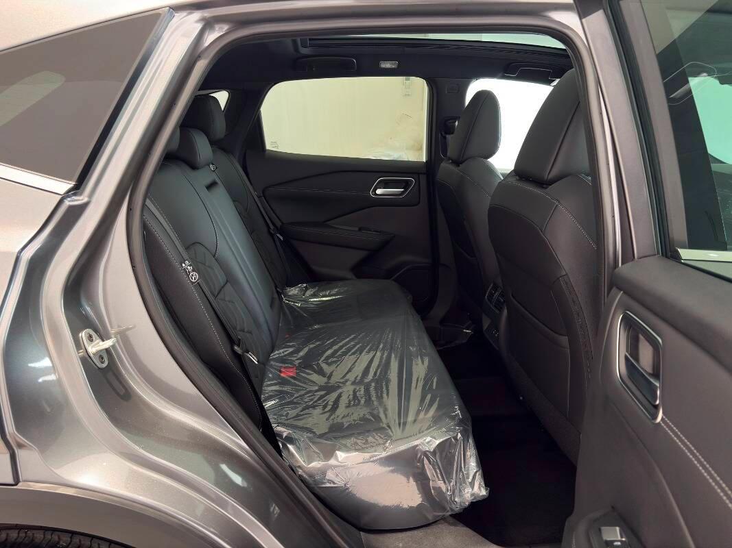 Nissan Qashqai 1.3 mhev Tekna+ 2wd 158cv xtronic