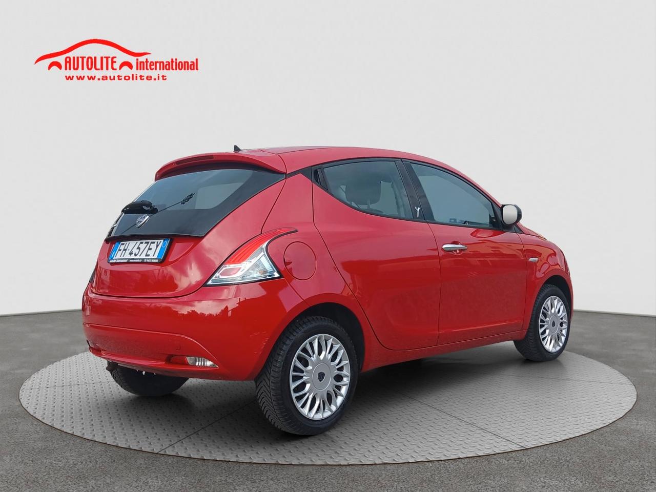 Lancia Ypsilon 5 Porte Ypsilon 1.2 Silver 69cv