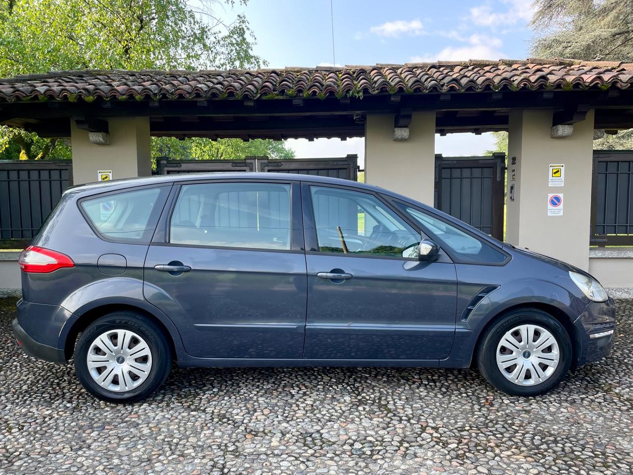 Ford S-Max 2.0 TDCi 163CV Powershift New Titanium