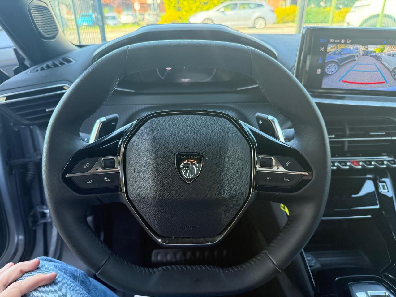 Peugeot 2008 1.2 puretech Allure s&s 130cv eat8