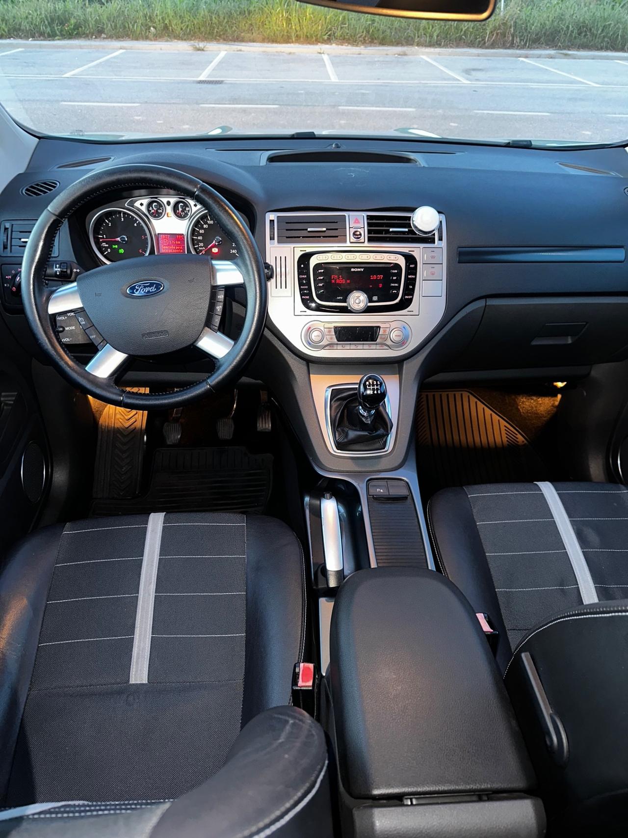 Ford Kuga 2.0 TDCi 136 CV 4WD Titanium DPF