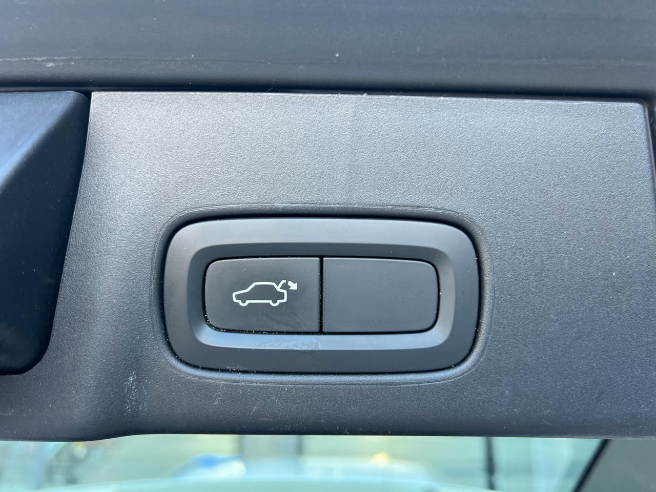 Volvo V90 D4 AWD Geartronic Momentum/TAGLIANDI UFFICIALI