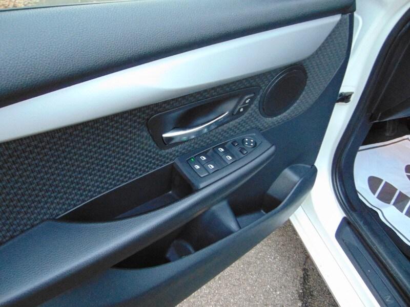 BMW Serie 2 A.T. (F45) 216d Active Tourer Adva...