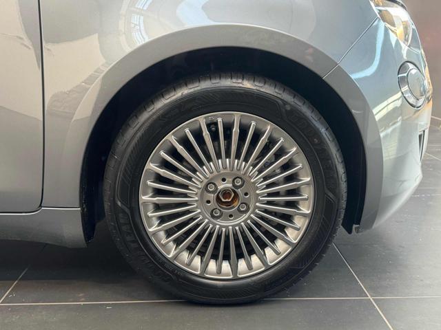 FIAT 500e Berlina 42 kWh km0 LONG RANGE