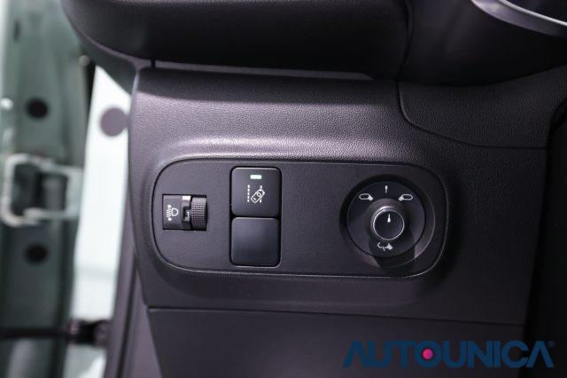 CITROEN C3 PURETECH 82 S&S SHINE NEOPATENTATI