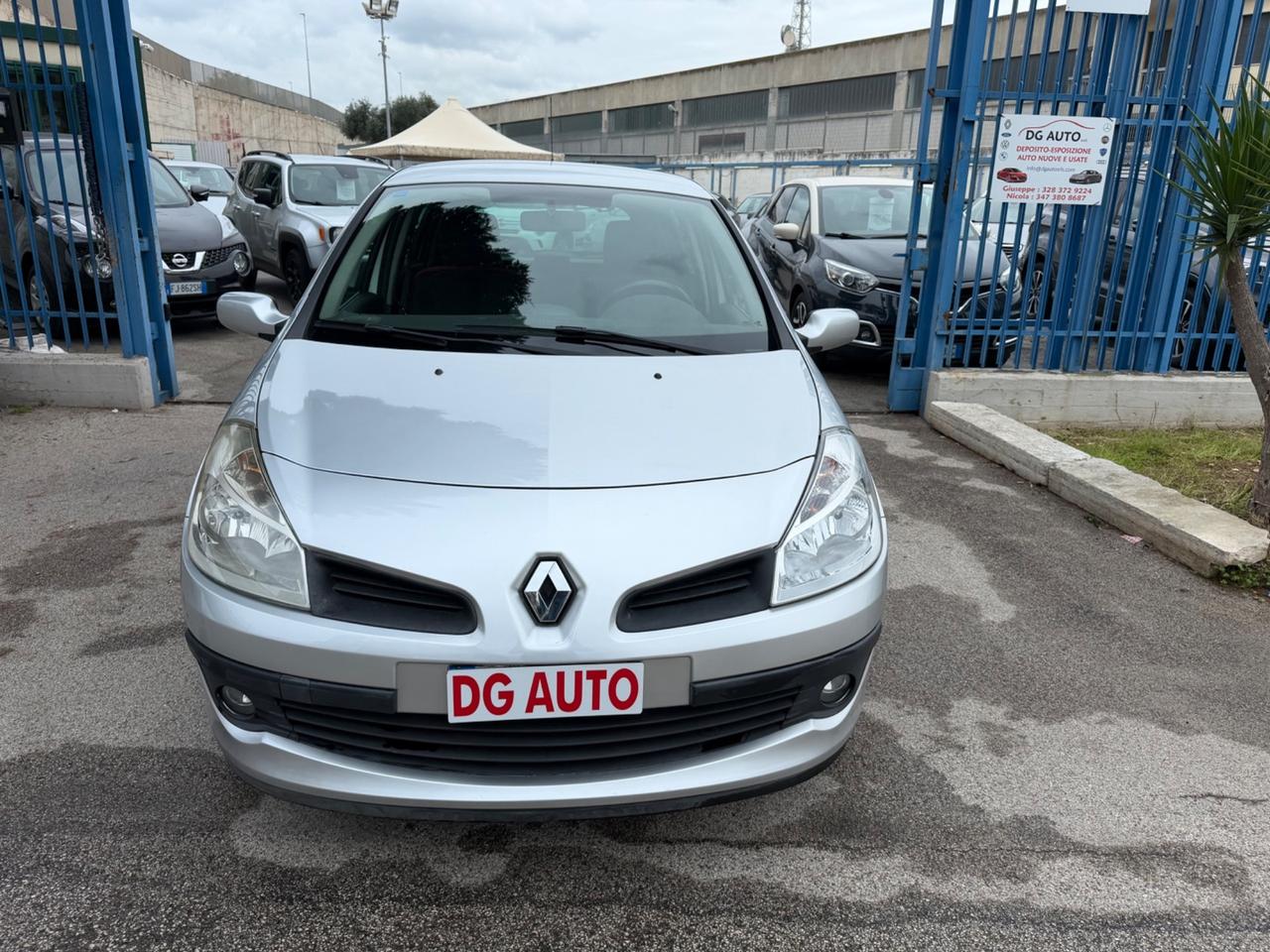 Renault Clio 1.2 benzina 75 cv 2008 100.000 km