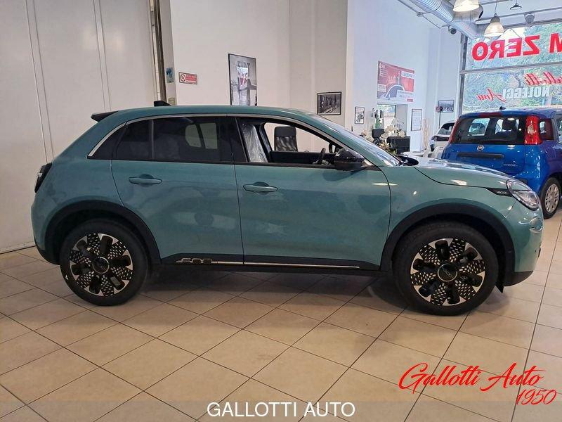 FIAT 600 Hybrid 110 CV DCT MHEV La Prima II