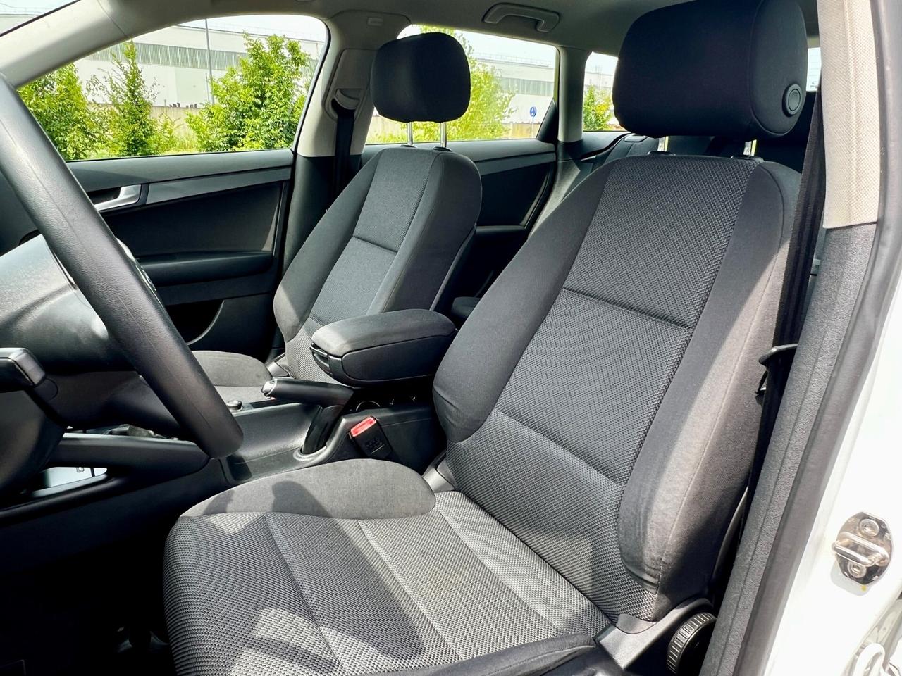 Audi A3 SPB 1.6 TDI 105 CV CR Ambition