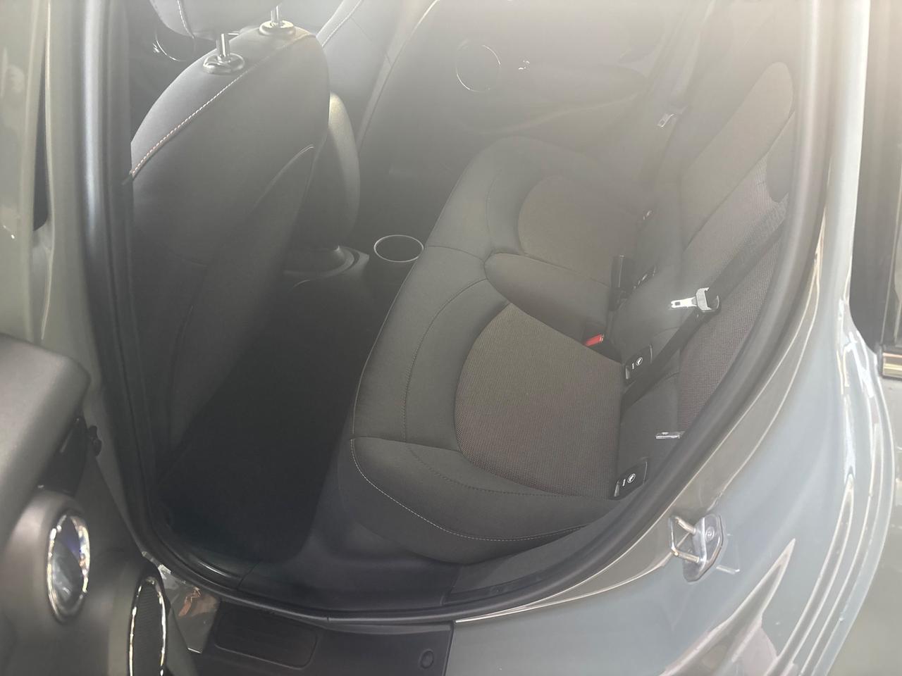 Mini 1.5 One D Baker Street 5 porte