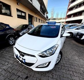 HYUNDAI i30 1.6 CRDi 5p. Comfort