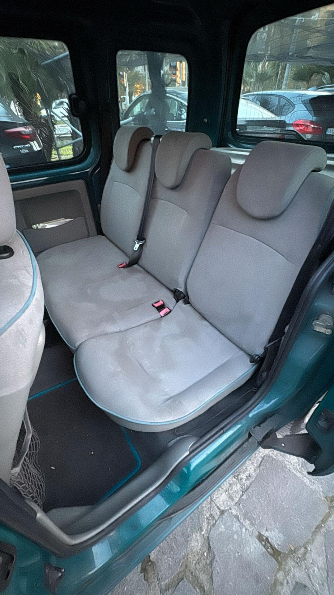 Renault Kangoo 1.6 16V 5p. Luxe