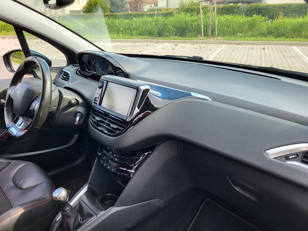 Peugeot 208 GT Line 5P