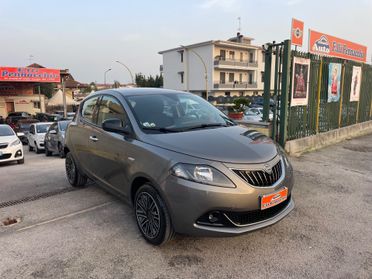 LANCIA YPSILON 1.0 BENZINA 70 (CV) 2022
