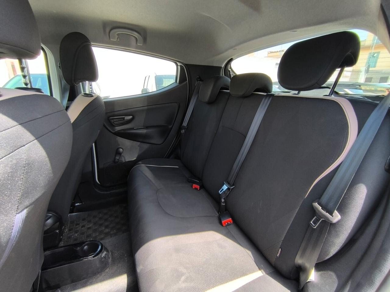 Lancia Ypsilon 1.2 69 CV GPL Ecochic 2020