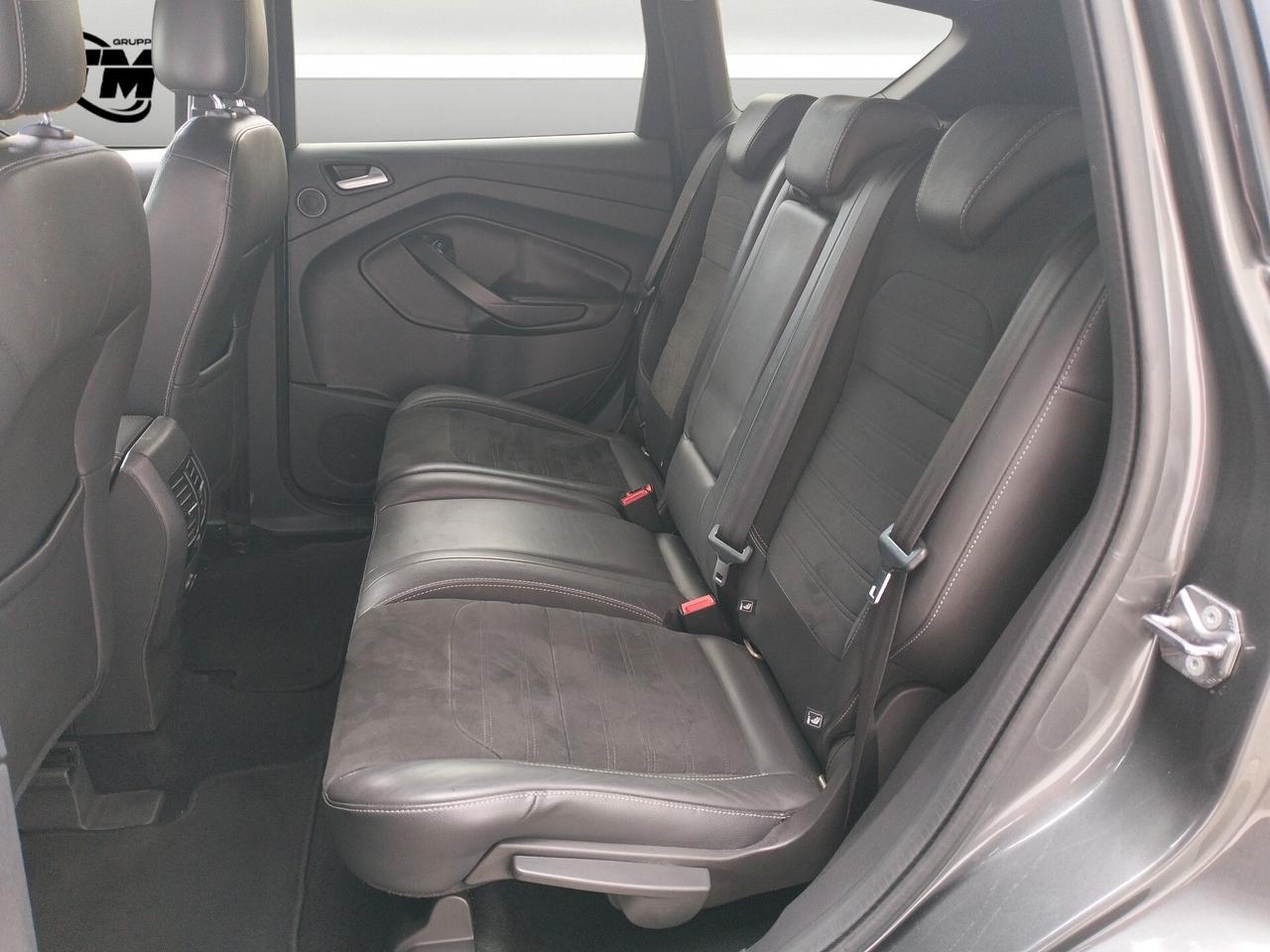 Ford Kuga 1.5 TDCI 120 CV S&S 2WD ST-Line