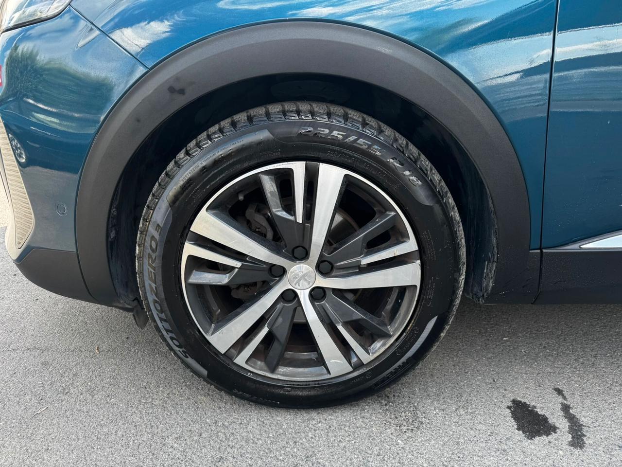 Peugeot 3008 BlueHDi 130 S&S EAT8 Allure