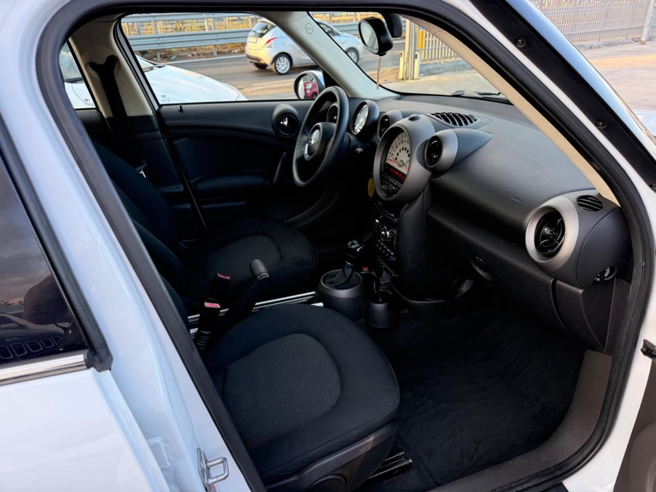 Mini Cooper Countryman 2.0 D Automatica