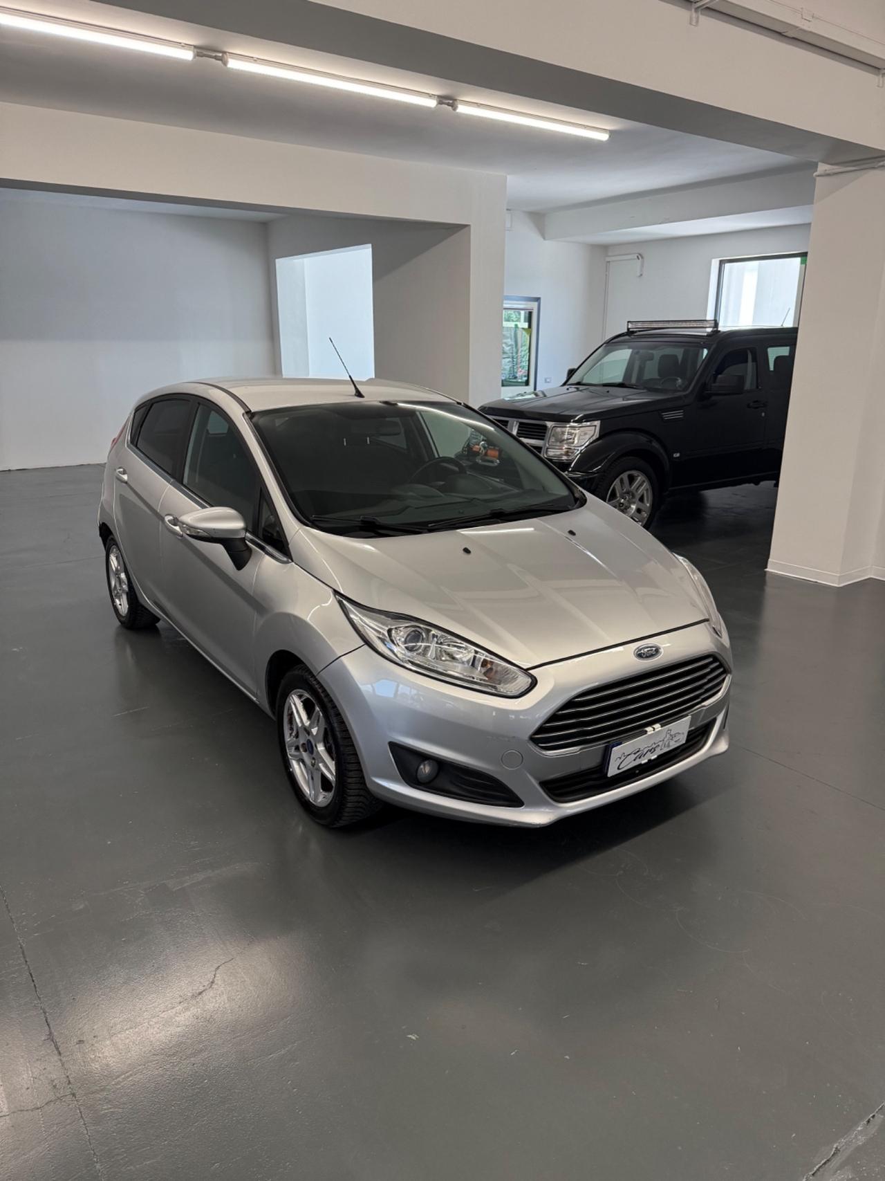 Ford Fiesta 1.5 TDCi 75CV 5 porte Titanium