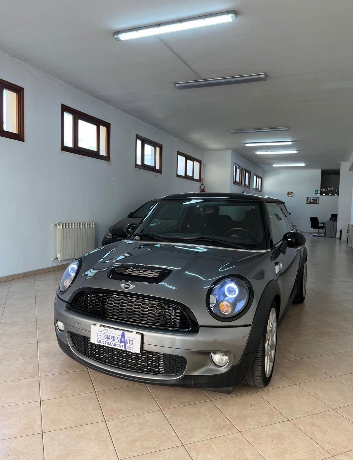 Mini 1.6 16V Cooper S Pepper