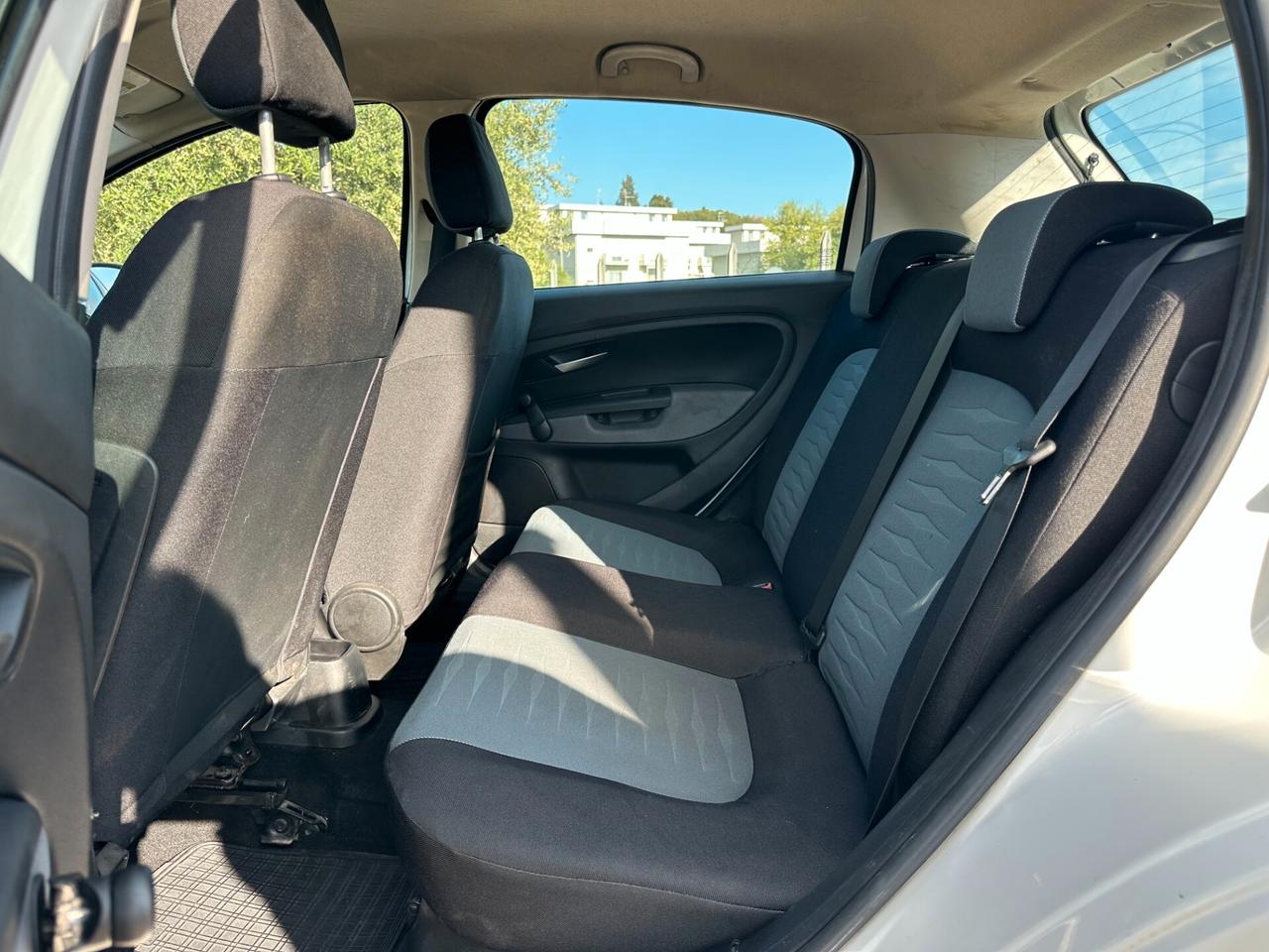 Fiat Grande Punto 1.3 MJT 75 CV 5 porte Dynamic