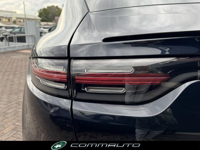 PORSCHE Cayenne Coupé 3.0 V6 E-Hybrid Platinum Edition