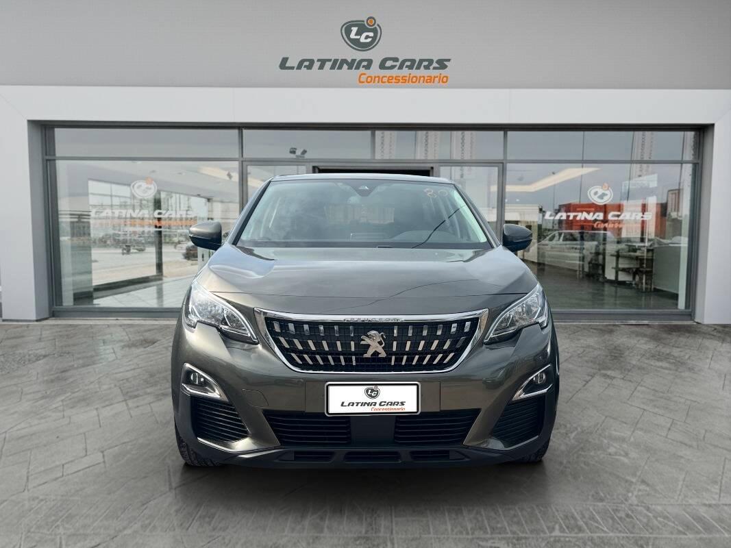 Peugeot 3008 1.5 bluehdi Business s&s 130cv Con NAVIGATORE