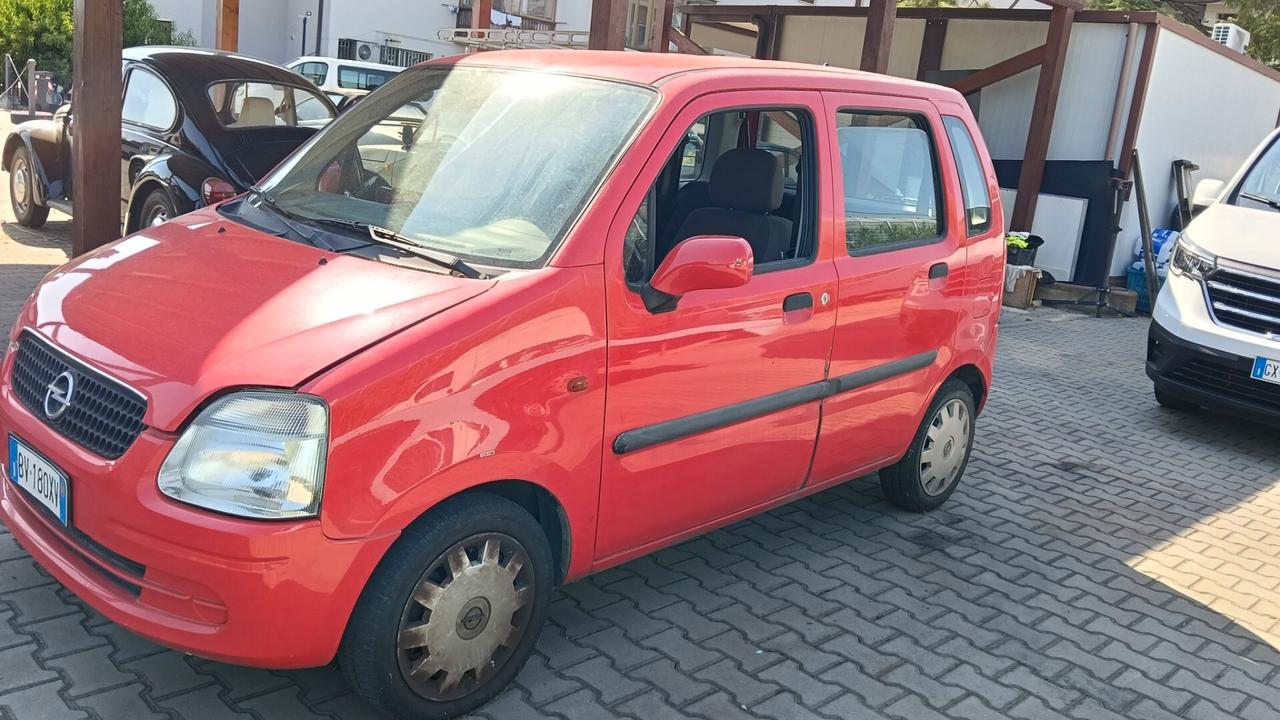 Opel Agila