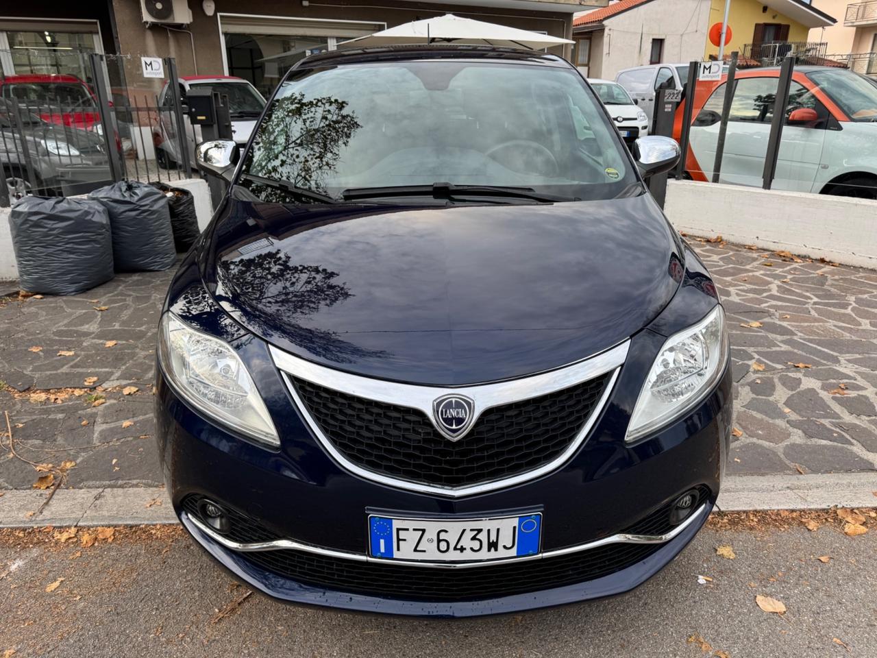 Lancia Ypsilon 1.2 69 CV 5 porte S&S Platinum (15 mila km!)