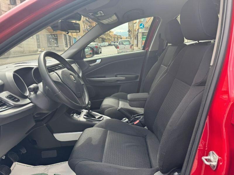 Alfa Romeo Giulietta 1.6 JTDm-2 105 CV Progression