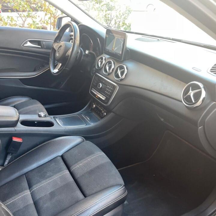 Mercedes-Benz GLA 220 d 170cv 4Matic Sport
