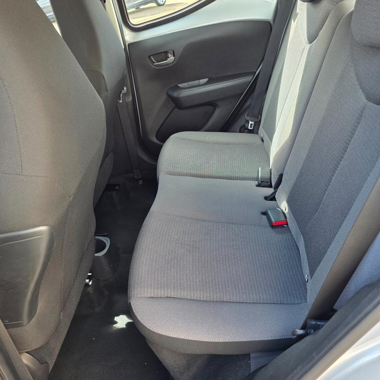 Toyota Aygo Connect 1.0 VVT-i 72 CV 5 porte x-you