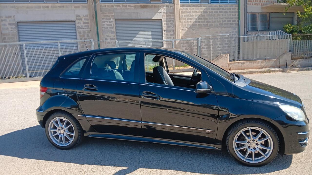 Mercedes-benz B 200 CDI Sport