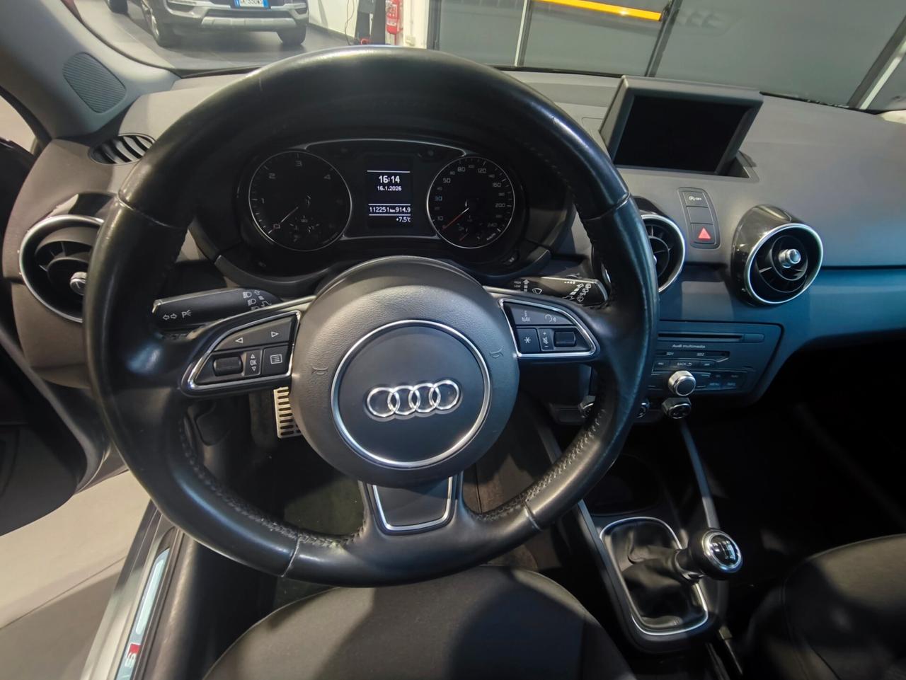 Audi A1 1.6 TDI S line edition plus