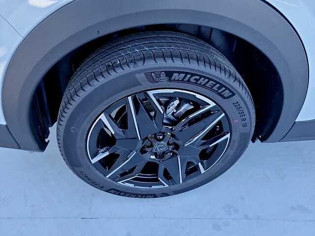 Peugeot NUOVO 5008 5008 1.2 hybrid GT 136cv e-dcs6