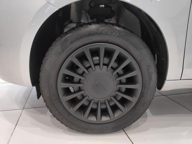 Lancia Ypsilon 0.9 TwinAir 70 CV 5 PORTE Metano Ecochic Elefantino Blu