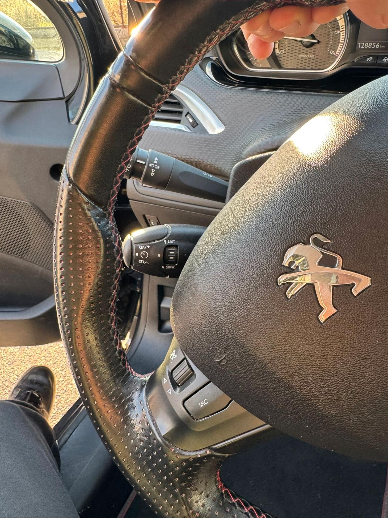 Peugeot 2008 BlueHDi 100 S&S GT Line