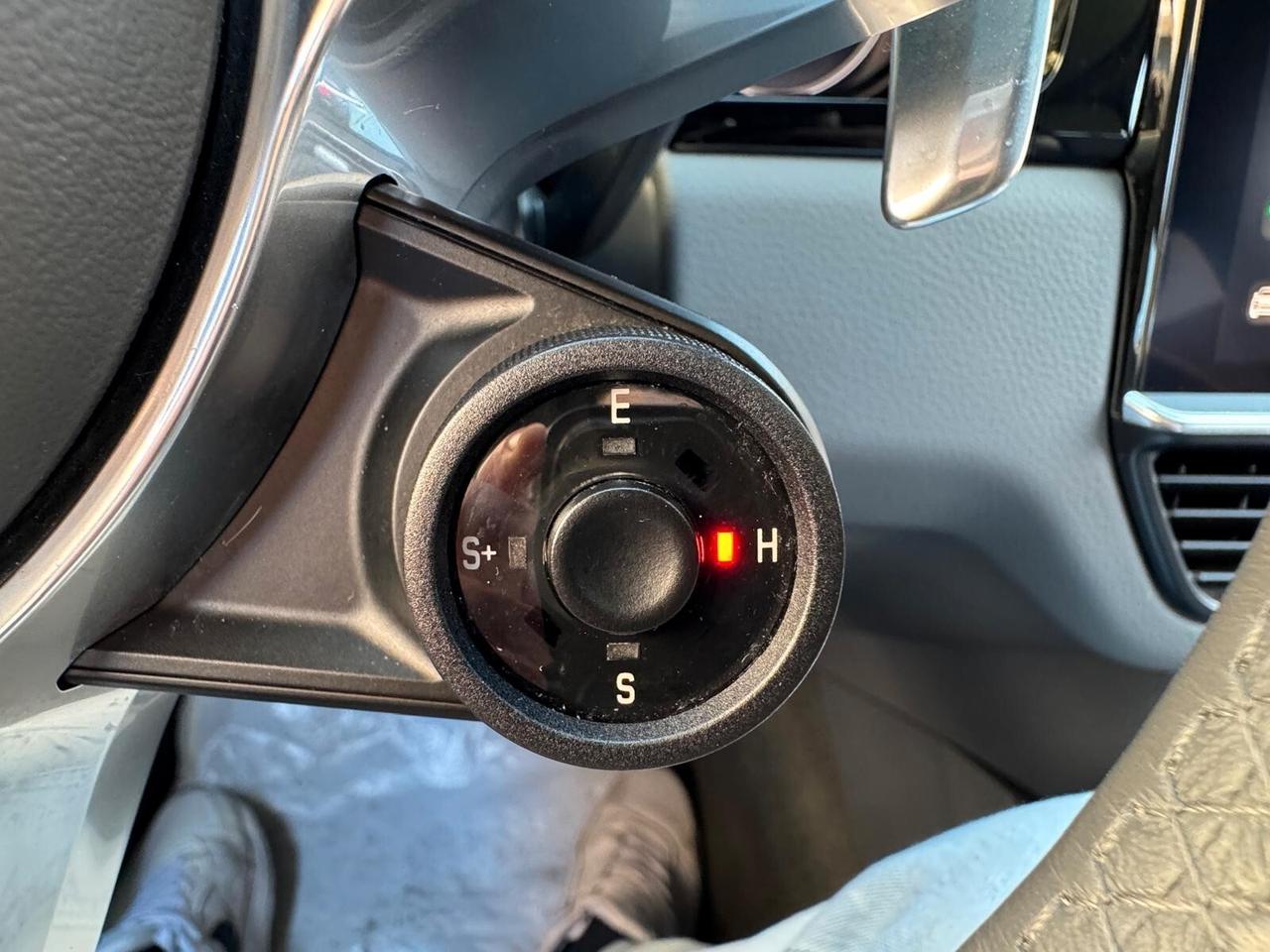 Porsche Cayenne Coupé 3.0 V6 E-Hybrid Platinum Edition