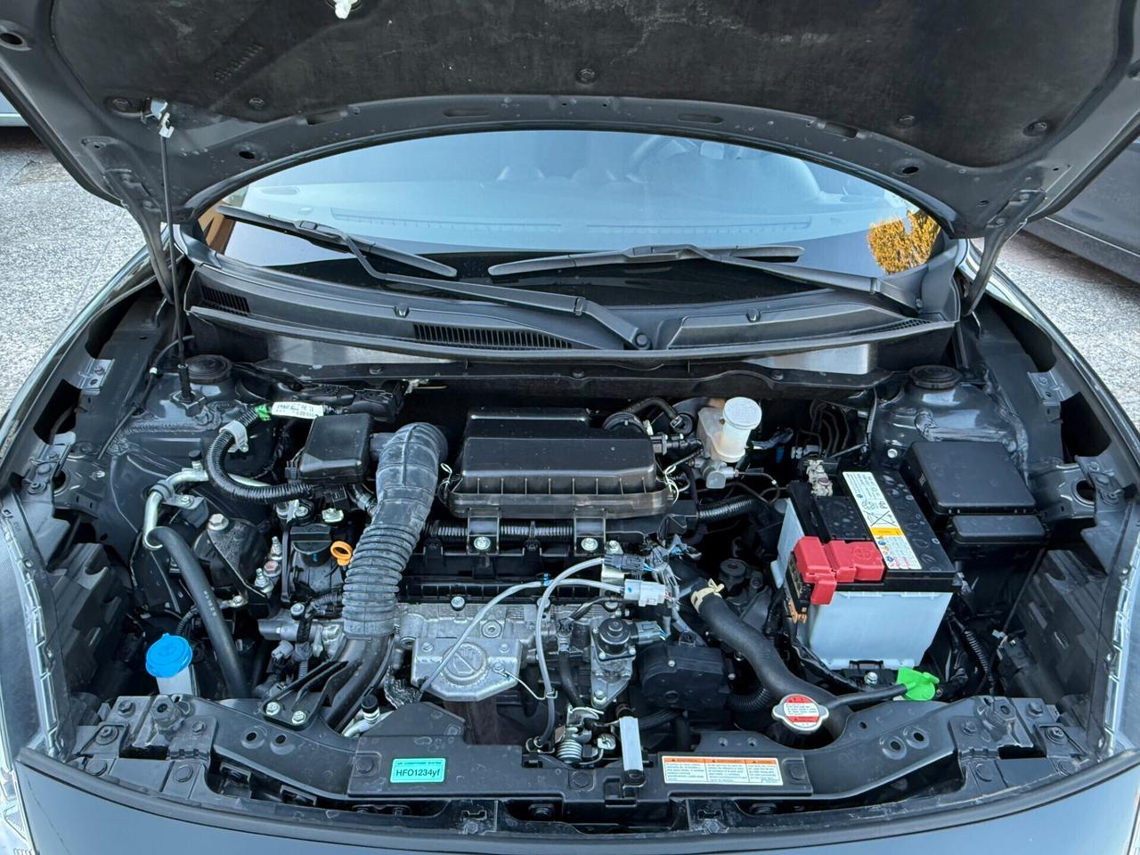 "UNA CHICCA" Suzuki Swift 1.2 Hybrid 4x4 AllGrip Top