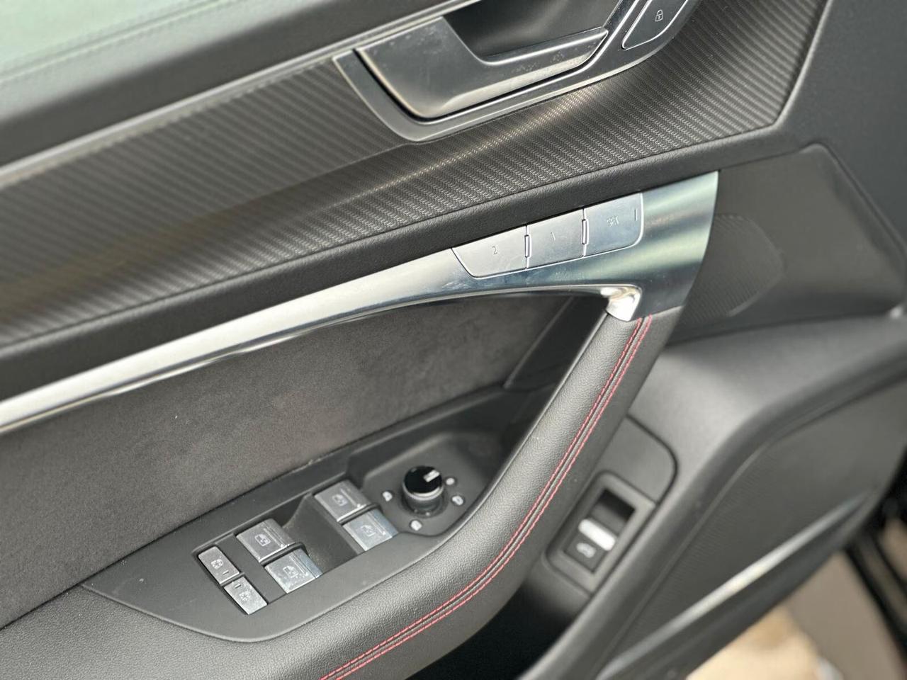Audi RS6 RS 6 Avant 4.0 TFSI V8 quattro tiptronic pacchetto dinamico, tetto
