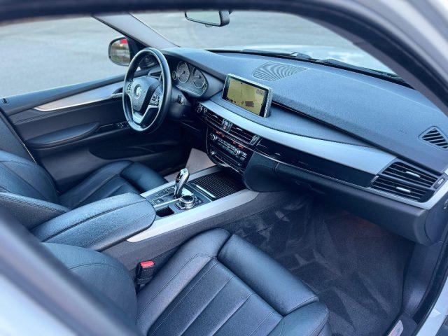 BMW X5 xDrive 30d 258CV LUXURY *TAGLIANDATA*