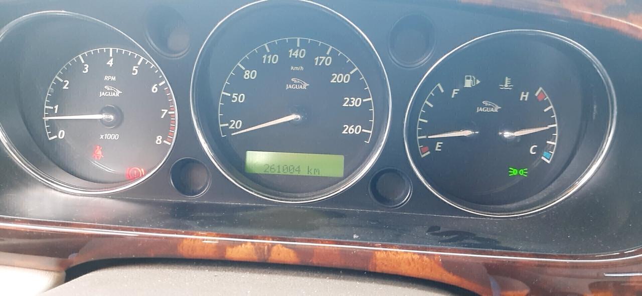 JAGUAR XJ XJ8 3.5 V8