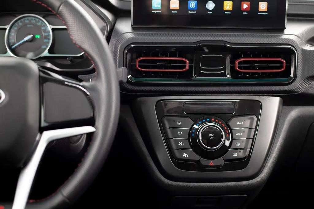 Cirelli Motor Company Cirelli 1 1.5 Premium 110cv